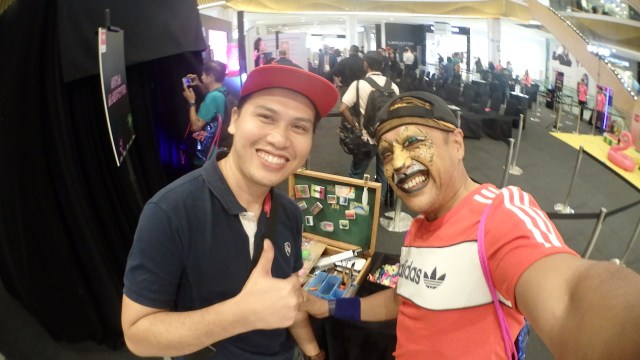 OLYMPUS DIGITAL CAMERA